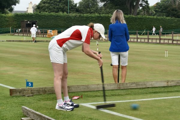 (C) R Gee vs Fields RFH07955